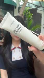 Kem Chống Nắng Nâng Tông Chống Ánh Sáng Xanh Narguerite SPF 50 PA+++ 30ml