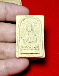 พsะโพธิสัตร์กวนอิม หลังลายเซ็น ญสส.  สมเด็จพระญาณสังวร สมเด็จพระสังฆราชฯ วัดบวรนิเวศวิหาร ปี 2535