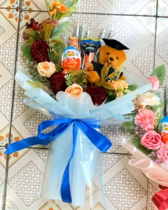 Buket Bunga Bulan Sabit