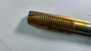 ดอกต๊าปเกลียว 1/4-18