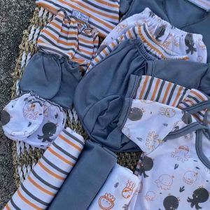 39 PCS / 18 PCS Paket Lahiran Lengkap Seri Abu Octopus Newborn 0-3 bulan