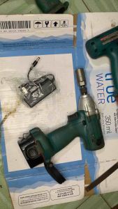 Máy bắn vít Makita nhật bãi như hình hoạt động tốt bảo hành 6 tháng