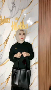 Kemeja Wanita Crinkle Airflow: Model & Kelebihannya