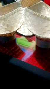 TERMURAH PIRING PINCUK DENGAN KAKI PIRING ANYAMAN BAMBU