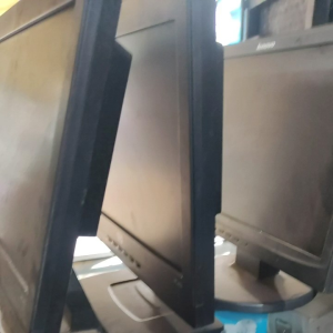 monitor PC CCTV lenovo acer HP LG samsung second bekas 15 inch
