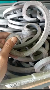 Ornamen Besi Tempa Letter C | Ornamen Pagar Tralis