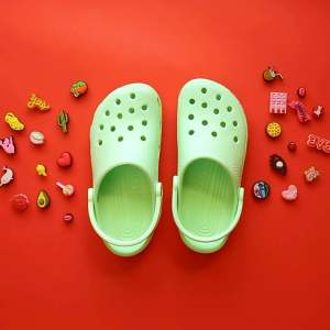 Phụ kiện Crocs Jibbitz Charm Găng tay [Chính hãng]