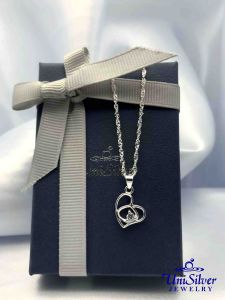 Unisilver 925 Sterling Silver Asymmetrical Heart Pendant Necklace- Womens Accessories (NPS79)