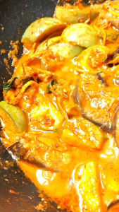 พริกแกงเผ็ดกลาง 1กิโลกรัม พริกแกงสูตรยายเยี่ยม ไทยโบราณ