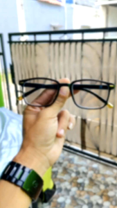 Kacamata Bluechromic Antiradiasi UV400 Lensa Berubah Warna Otomatis Pria dan Wanita