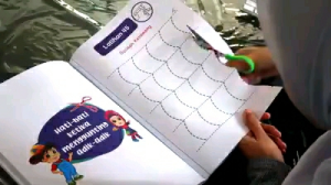 ADAMHAWA Buku Latihan Menggunting | Buku Aktiviti Kanak-Kanak | 2 Tahun Keatas