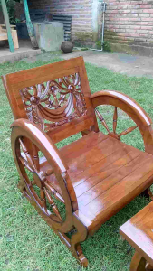 Desain Klasik Ukiran Terbaru: Kursi Meja Ruang Tamu Bahan Kayu Jati Solid