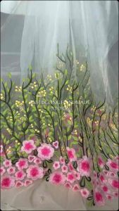 Vải voan kính (SLx0.5m khổ 0.5m) thêu hoa chân bông hai đầu.