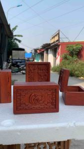 Hộp đựng thuốc Lào