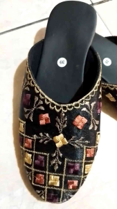 sendal bordir sandal jepit sandal sulam sandal trend sepatu bordir sepatu wanita