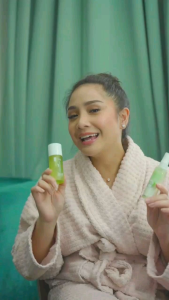 Deodorant Deodoran Antiperspipirant Spray Tawas SR12 Penghilang Bau Badan
