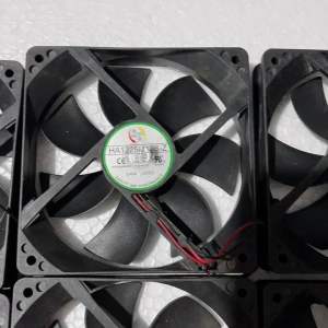 Quạt DC 12V 12cm 0.45 A(Hàng rã nguồn máy tính)