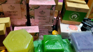 Moisturizing Soap & Cream Body Wash Organic Plant Extracts