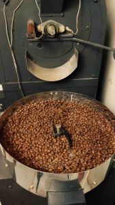 Kopi Robusta Lanang Peaberry 100gr | Dampit Jawa Timur | Natural Process | Strong & No Acidity