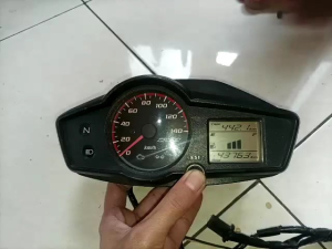 sticker lapisan atas bawah polarizer polariser speedometer motor honda verza