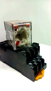 Mengenal dan Menggunakan Relay OMRON MY4N & Socket MY-4 14 Pin