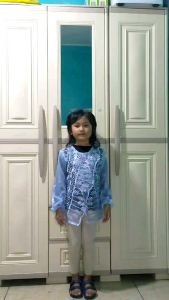Outer Tunik Silang Brukat Anak: Pilihan Terbaik untuk Acara Kondangan