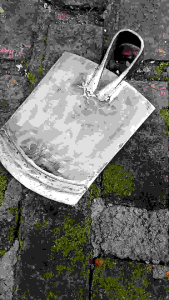 cangkul sawah tanah gembur