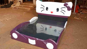 divan sandaran karakter helokitty kolam sj 004