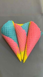 Star Cone paket 50pcs waffle dasi varian warna sugar cone es krim diameter 55cm tinggi 13cm isi50pcs