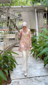 Atasan Kemeja Wanita Terbaru Bahan silk Premium Dileya Shirt by Mdly