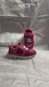 Sepatu Sneaker Anak Perempuan Sport