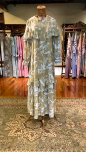 Ineza Dress Busui by Dian Pelangi LIMITED EDITION Busana Muslim Baju Maxi Gamis Abaya Kaftan Gaun Outfit Lebaran Casual Formal Pesta Kondangan Pernikahan Lebaran Wanita Hijaber Cantik Anggun Modis Modern Elegan Mewah Model Korea Terbaru Motif Kekinian