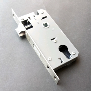 Mesin Kunci Pintu Rumah Ukuran Tanggung / Medium