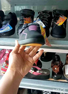 sepatu sneakers sekolah anak ANDO LOVEY VELCRO