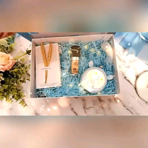 100g Cebisan Kertas Hiasan Hantaran Kenduri Perkahwinan Shredder Paper Raffia Gift Box Filling Material Party Packaging
