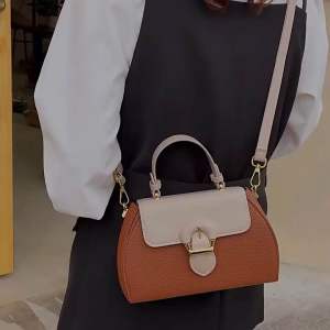 [MEDUSA] Elegant Luxury Shoulder Bag