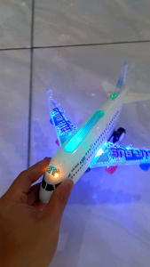 Mainan Pesawat Baterai Jalan Bump Go Musik Lampu no A380-300LI