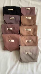 Hijab Paris Premium Rimara Scarf Black: Hijab Nyaman & Elegan