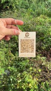 Keychain qr code kayu ukiran payment qr keychain engraving