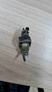 Chân vịt cữ A10 có bánh xe chống nhăn linh kiện máy may công nghiêp