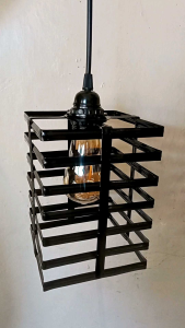 Lampu gantung hias minimalis ruang tamu isi 1 kotak besi