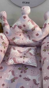 crib with big bolster bumper