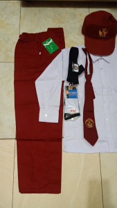 Set Lengkap Seragam SD Laki2 Lengan Panjang Lengkap+Topi+Dasi SD+Sabuk+Kaos Kaki SD