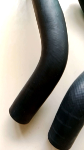 SELANG RADIATOR NISSAN LIVINA L-10 N ATAS BAWAH