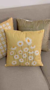 Sarung Bantal Aesthetic Sofa Kursi Beludru Halus Bunga Daisy Pillow Cushion Cover ukuran 40x40 cm