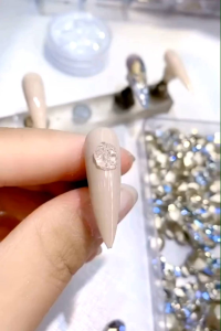 Túi đá khối chân nhọn mix đủ kiểu đủ màu - Phụ kiện đính móng trang trí nail