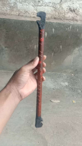 pleser besi beton  ukuran 10-12  warna merah garapan mesin