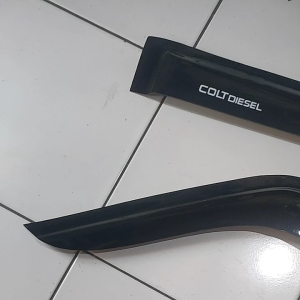 Talang Air Mobil Truk Colt Diesel & Umplung PS-100 Model Standar