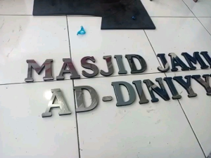 HURUF&ANGKA TIMBUL STAINLES SPONS tinggi 18cm. CUSTOM