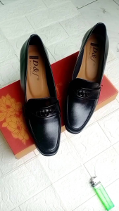 D&f 1004 | Sepatu Pantofel Heels Wanita Hitam Kulit Motif Sol Karet Tidak Licin